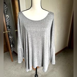🩶 Natural Reflections - Woman’s Dolman Sleeve Top - Size: 2X